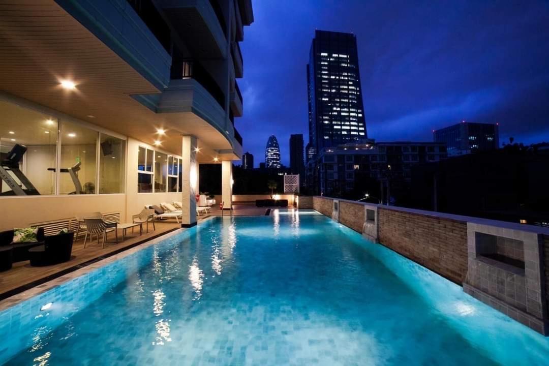 Bangkok Patio Bts Sanam Pao Aparthotel Exterior foto