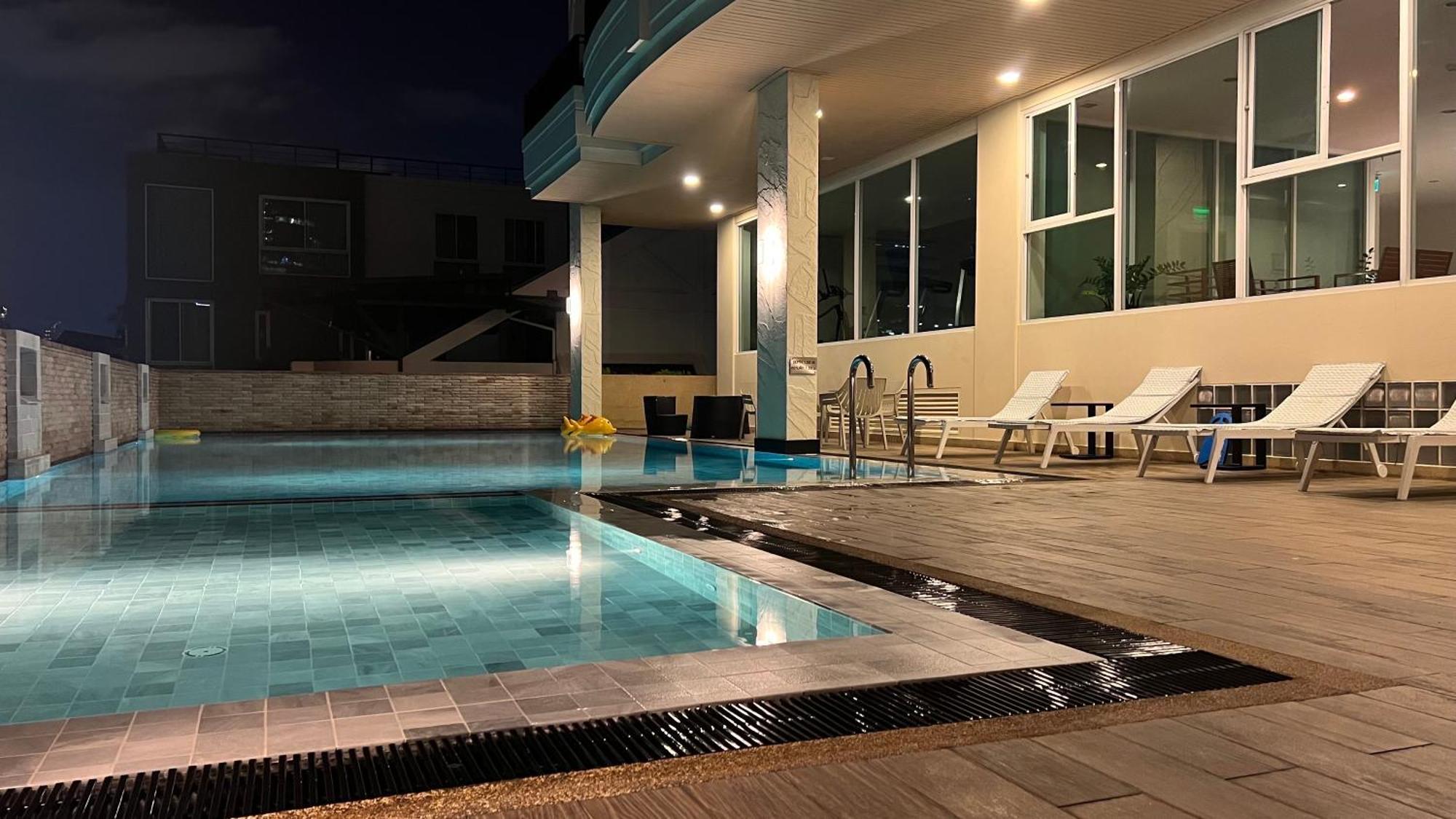 Bangkok Patio Bts Sanam Pao Aparthotel Exterior foto